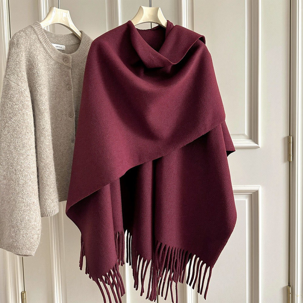 Cape en laine épaisse pour fem - Women Fashion Photoshoot avis et prix