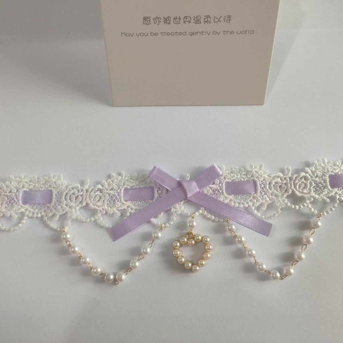 Collier en dentelle perlée Swe - Women Fashion Photoshoot avis et prix